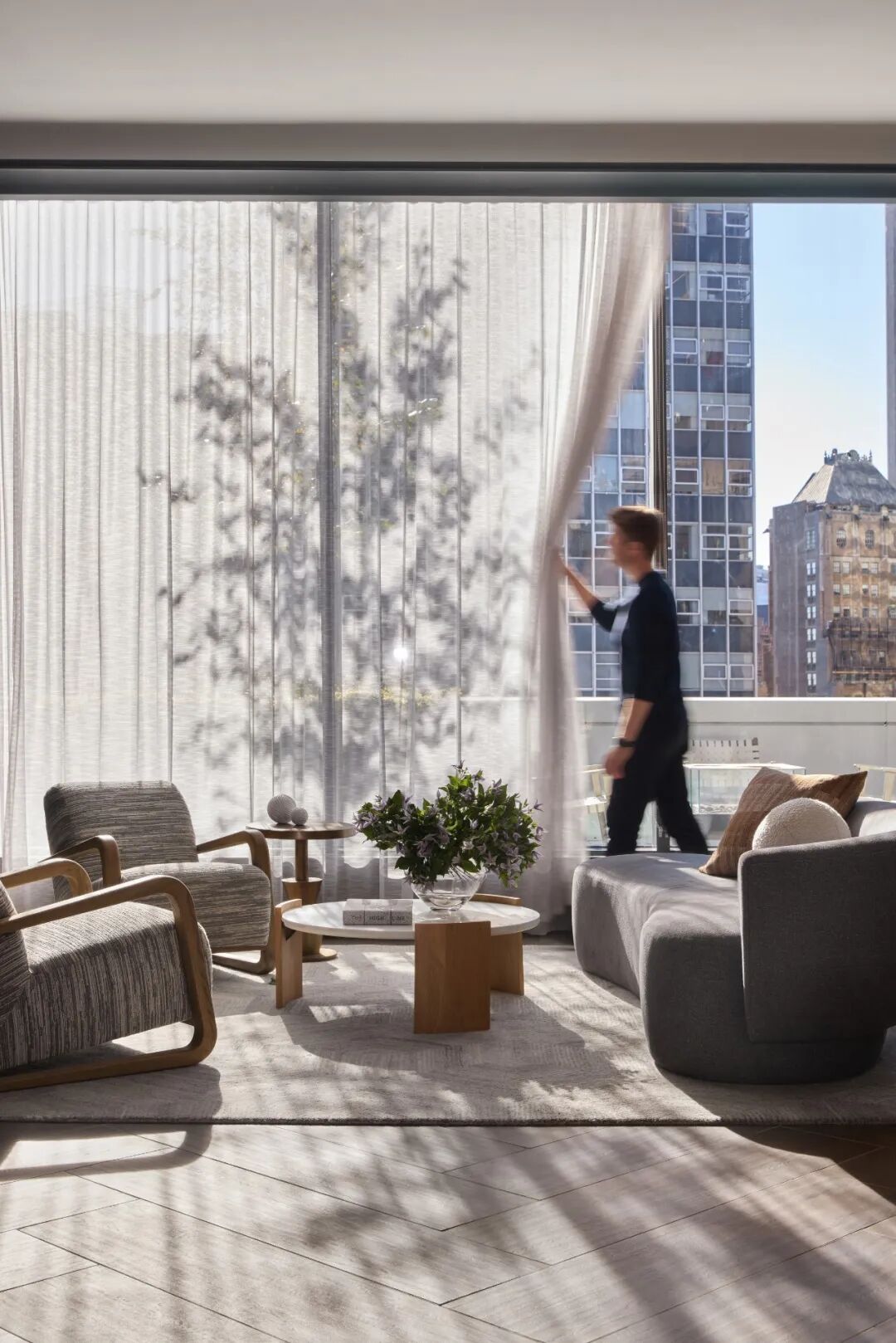 Pearl House: 从老旧办公楼到住宅典范的蜕变