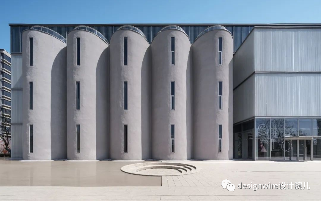 普利兹克大师最新作品:老粮仓变身筒仓艺术中心!