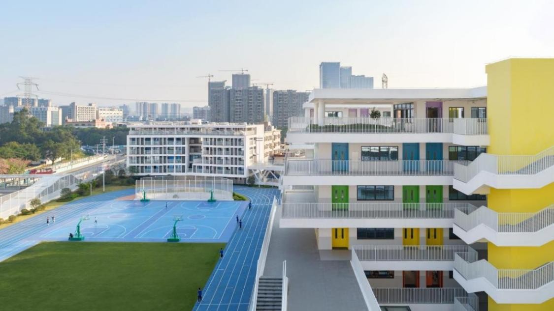 深圳市龙华区外国语学校福城校区