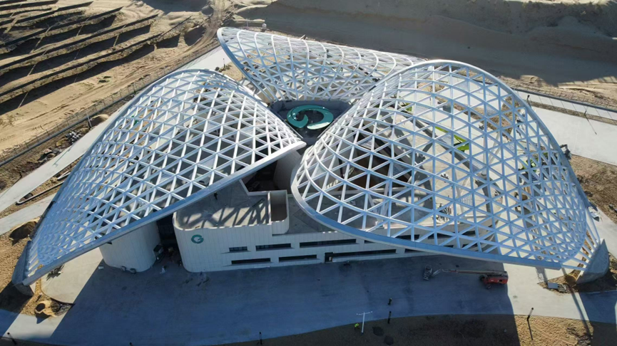 HKS新作首发 | 沙漠中的生命基地&mdash;&mdash;新疆中绿电米东综合服务中心