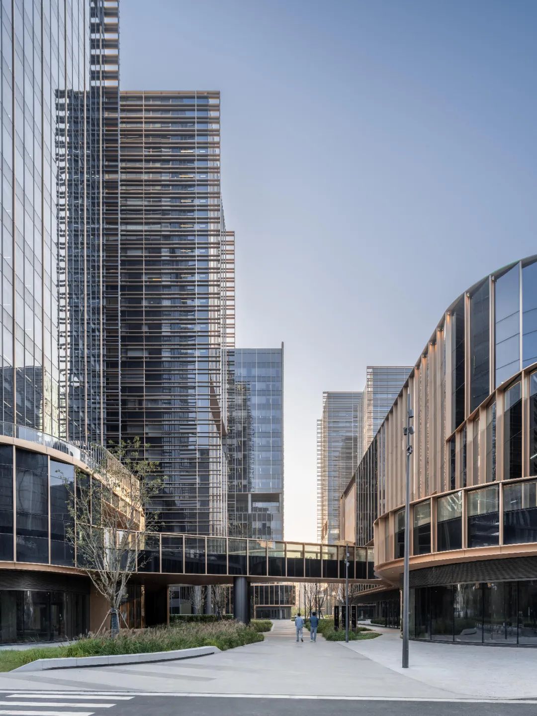 gmp新闻 | 上海尚浦领世中心：通过空间形态创造微气候生态系统