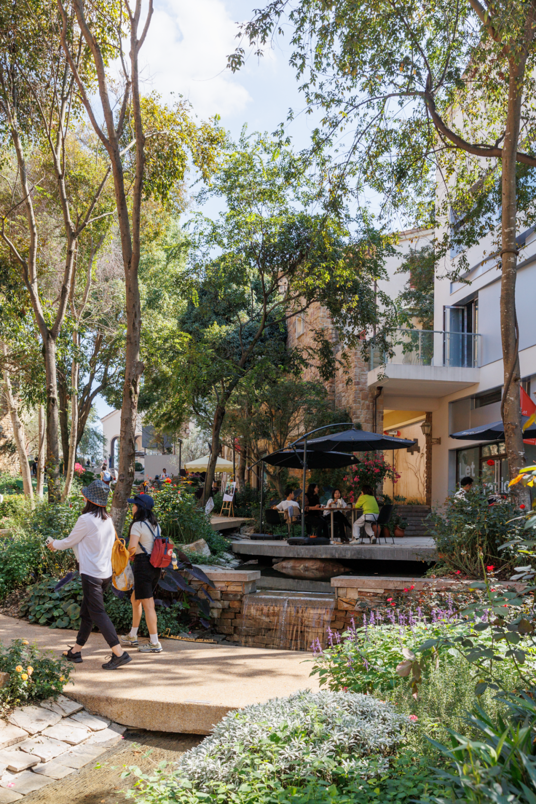 李中伟：自我校准，直白回应