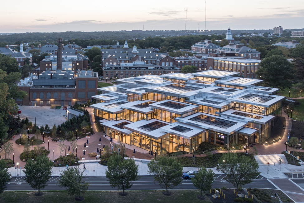 彭博学生中心：霍普金斯大学打造&lsquo;森林村落&rsquo;式学生生活中心