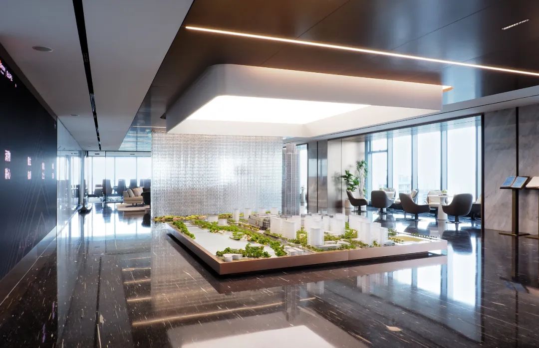 8月 | 深圳、杭州、南京等多项目完工或施工中，苏州、重庆标杆项目中秋即将面世...