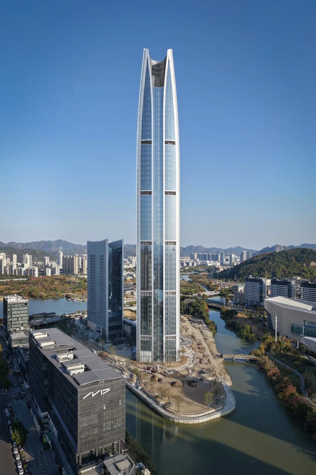 活动回顾 | DAF 2026 建筑大会 x 温岭中心，滨水超高层立面设计