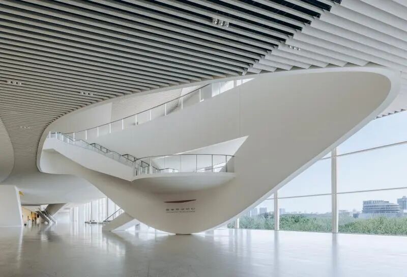 包赞巴克 &middot; Project | 中国国家会议中心二期：轻盈曲线彰显「场所精神」，多孔立面寓意「百鸟腾飞」