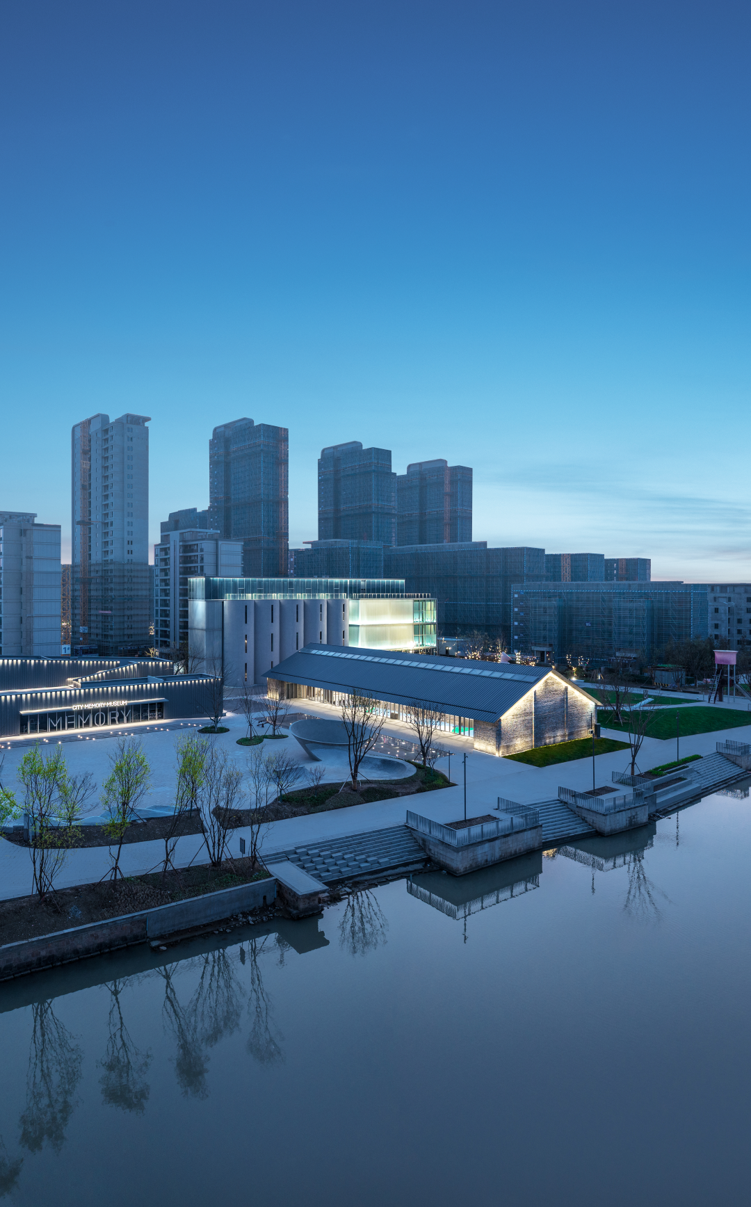 普利兹克大师最新作品:老粮仓变身筒仓艺术中心!