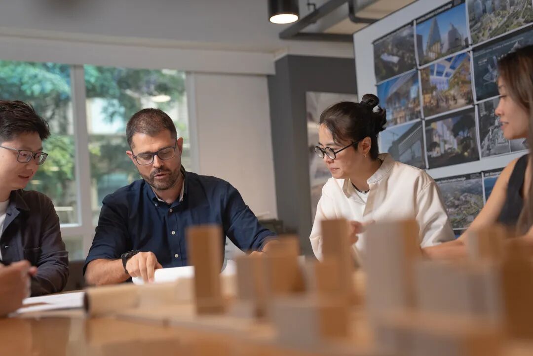 全员通关！10 Design 香港与伦敦工作室庆祝员工取得建筑师资格