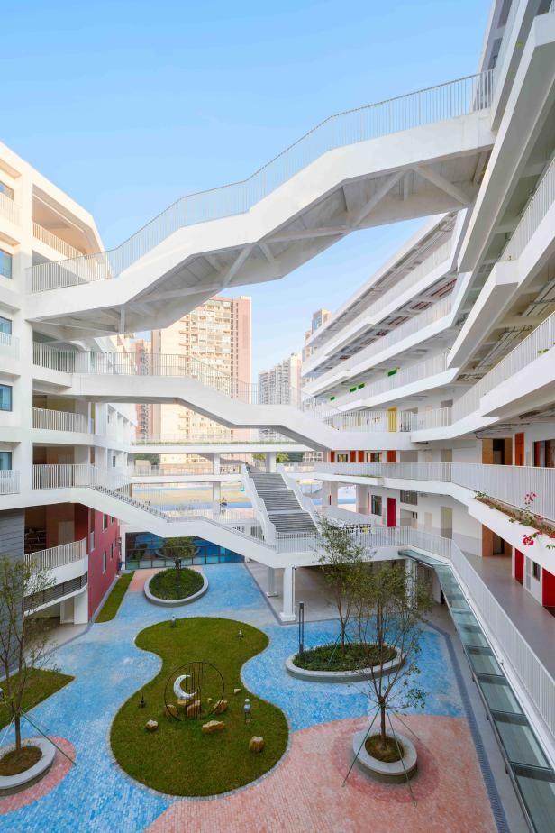 深圳市龙华区外国语学校福城校区