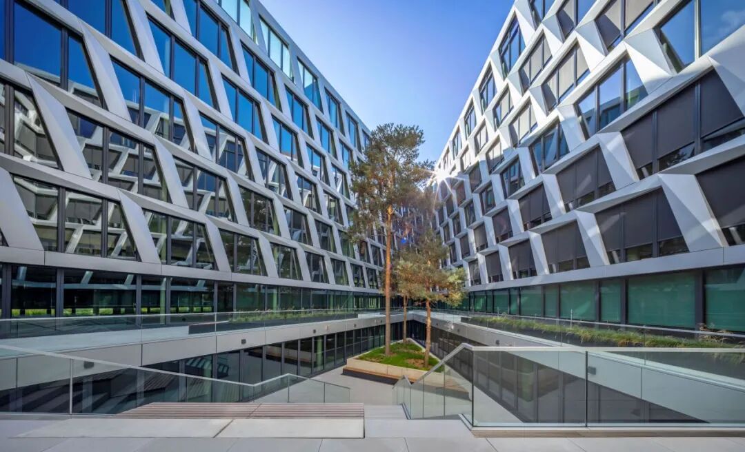One Plaza 的建成为杜塞尔多夫再添一座标志性建筑 | HPP