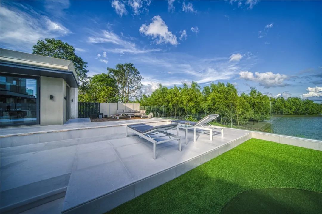 山水间的极致生活 | 世茂碧海银湖