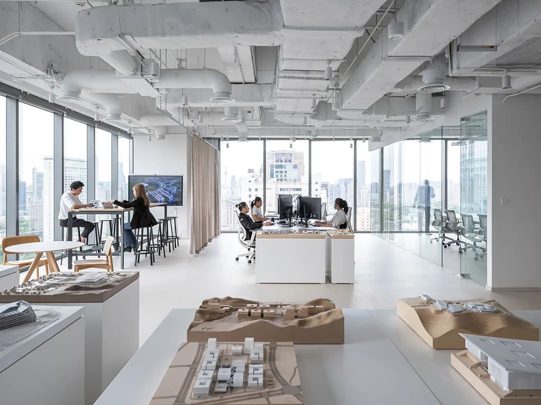 【建言丨对话Martin Henn】开放边界，重构可能：HENN的设计进化论