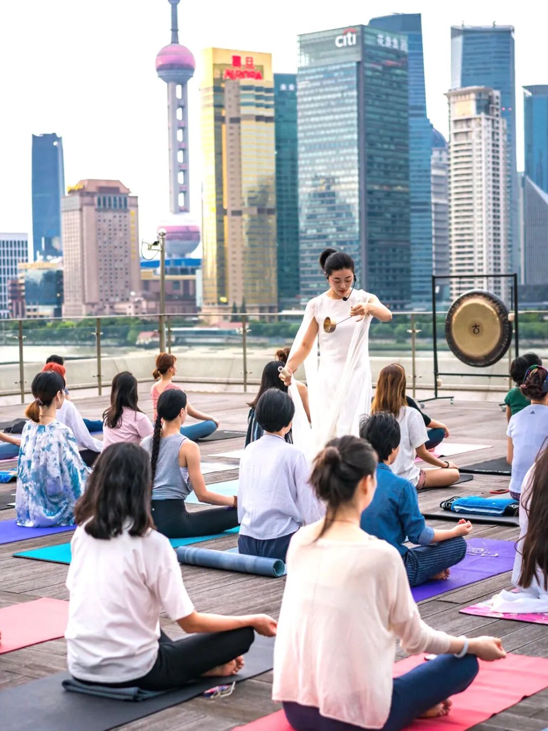 减压抗忧，探索疗愈经济的消费新浪潮
