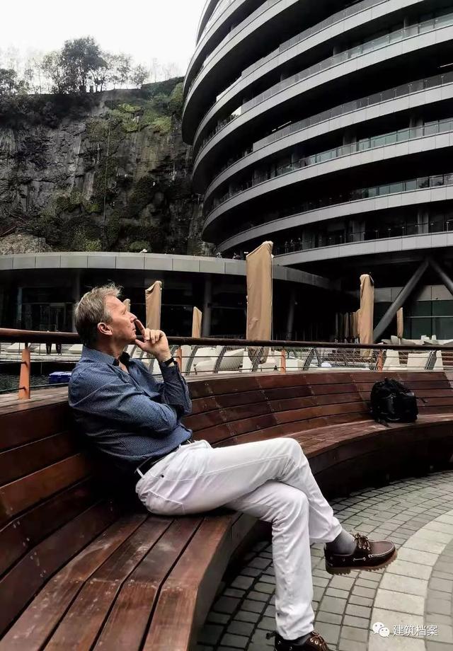 Martin Jochman丨从一张“列满难题和挑战的清单”谈起
