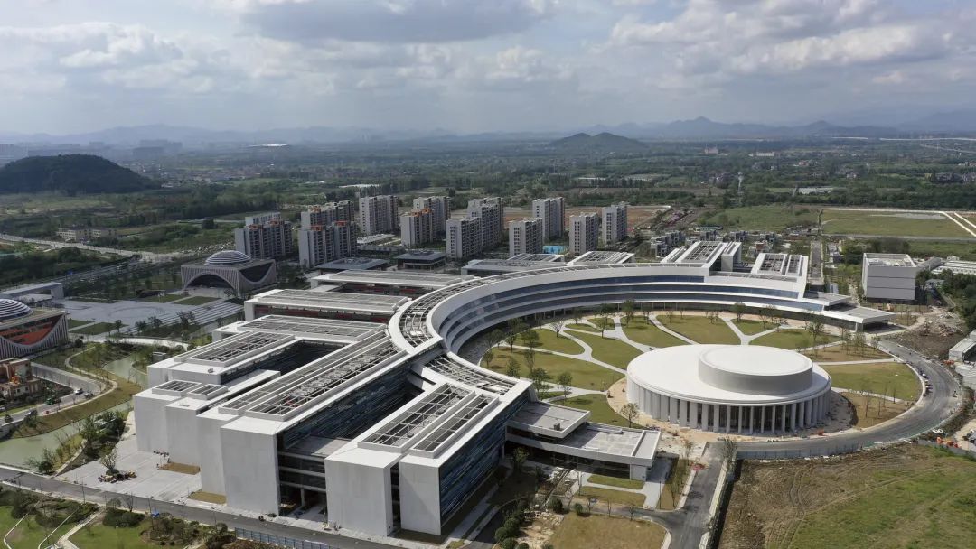 IDD | 对话巨匠:走进三代家族传承建筑事务所 HENN Architects / VOL.7