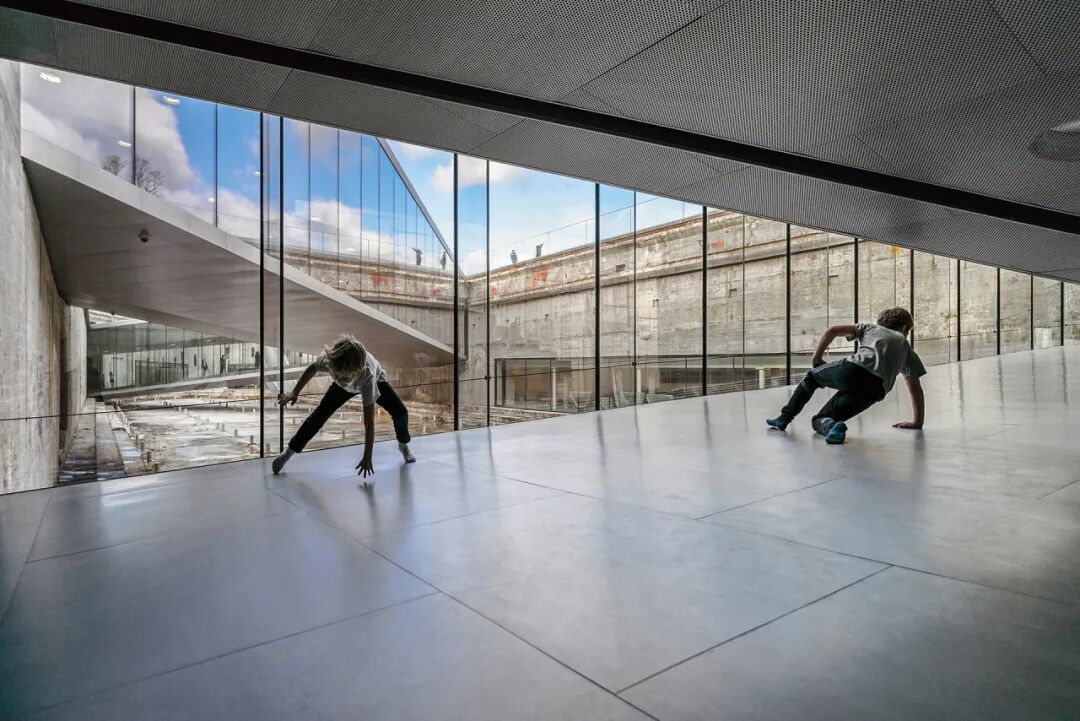 【建言丨对话Bjarke Ingels】走向建筑的唯物主义未来