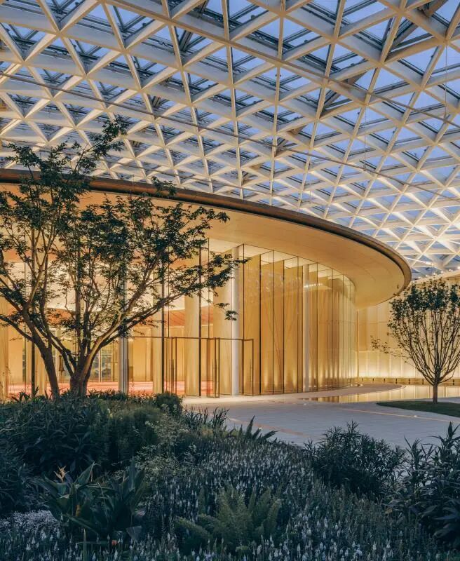 包赞巴克 &middot; Project | 中国国家会议中心二期：轻盈曲线彰显「场所精神」，多孔立面寓意「百鸟腾飞」