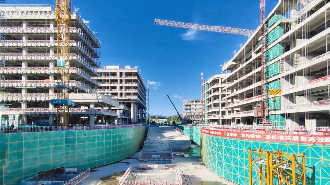gmp新闻 | 怀柔科学城城市客厅B地块举行封顶仪式