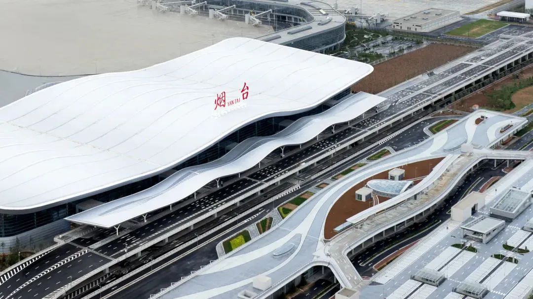 新作 | 烟台蓬莱国际机场二期--中建西南院+Aedas+上海新时代