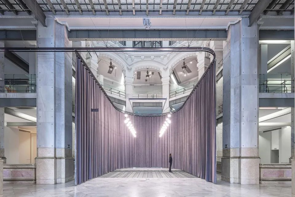 邮政大楼重生改造 | 摇身变为态度十足的文化中心！