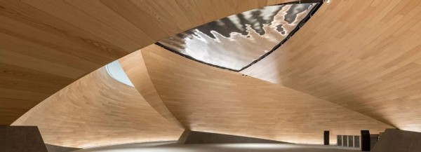 彭博欧洲新总部的建筑设计有哪些亮点？