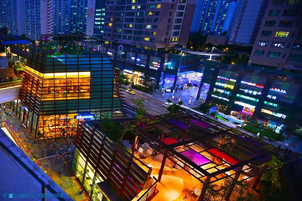 华高莱斯丨技术要点： 后街，不应该被折叠的夜色