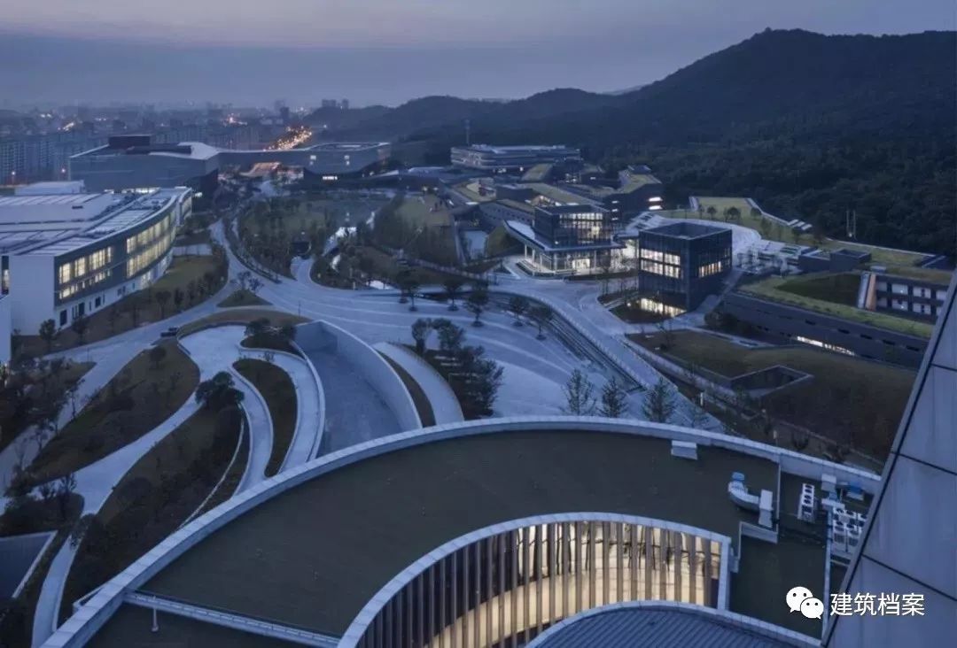 空间语言，人本实践，蓝湾小镇