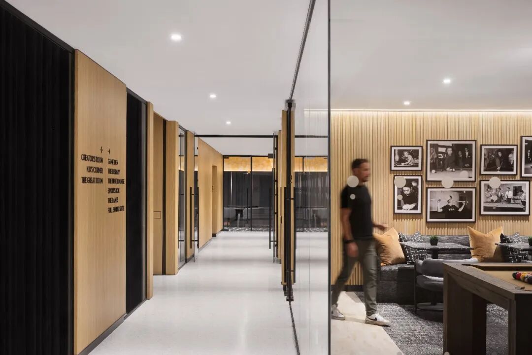 Pearl House: 从老旧办公楼到住宅典范的蜕变