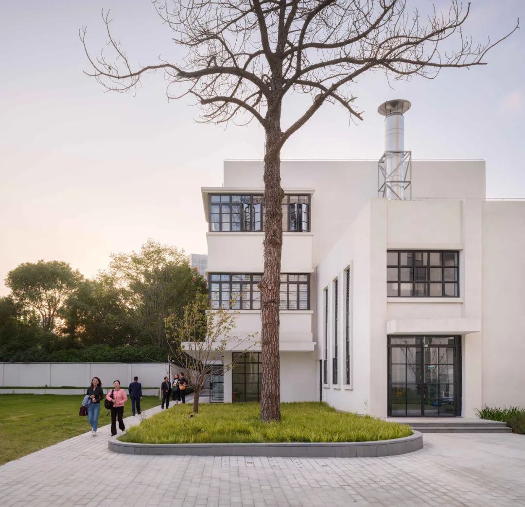 gmp新作 | 上海商学院漕宝路校区(上海洛桑酒店管理学院)一期——城市更新语境下的产教融合型校园