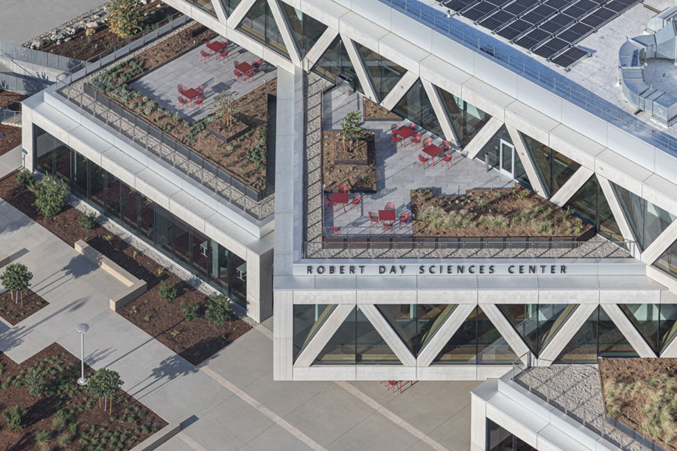 罗伯特&middot;戴科学中心推动克莱蒙特&middot;麦肯纳学院在计算基因学、脑科学和气候研究领域的发展