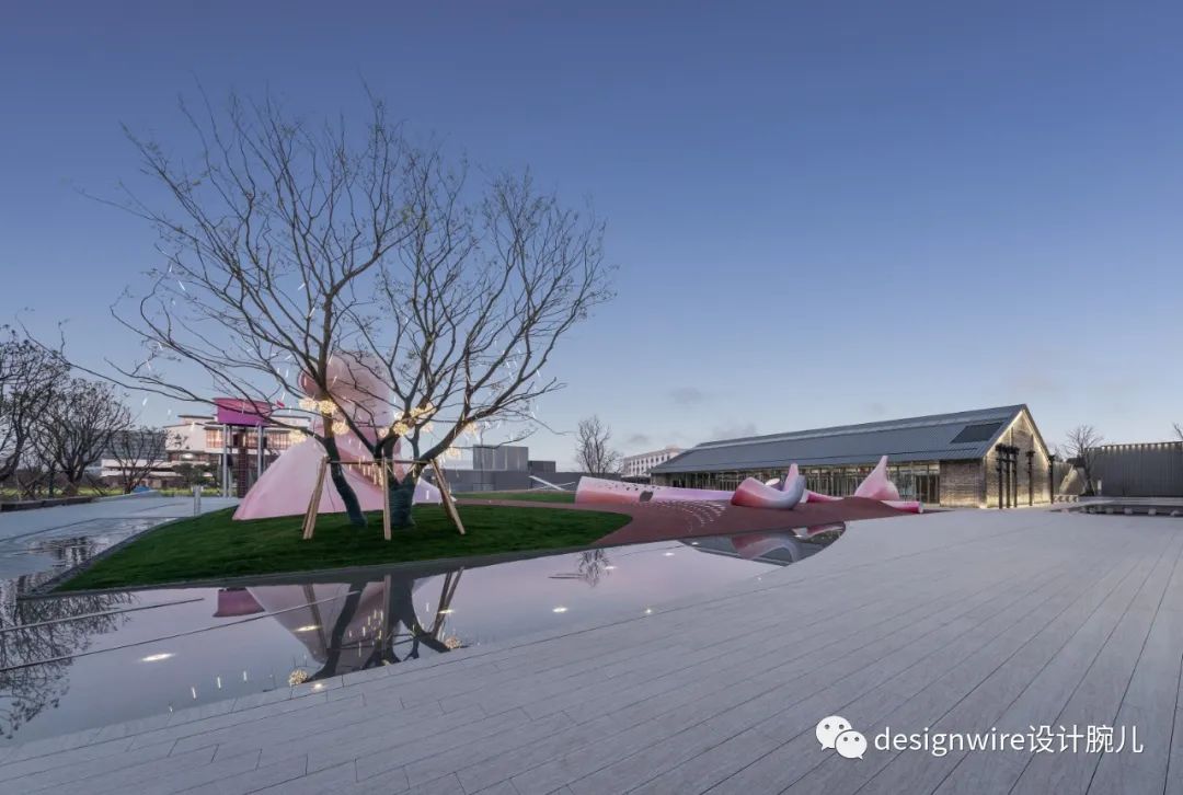 普利兹克大师最新作品:老粮仓变身筒仓艺术中心!