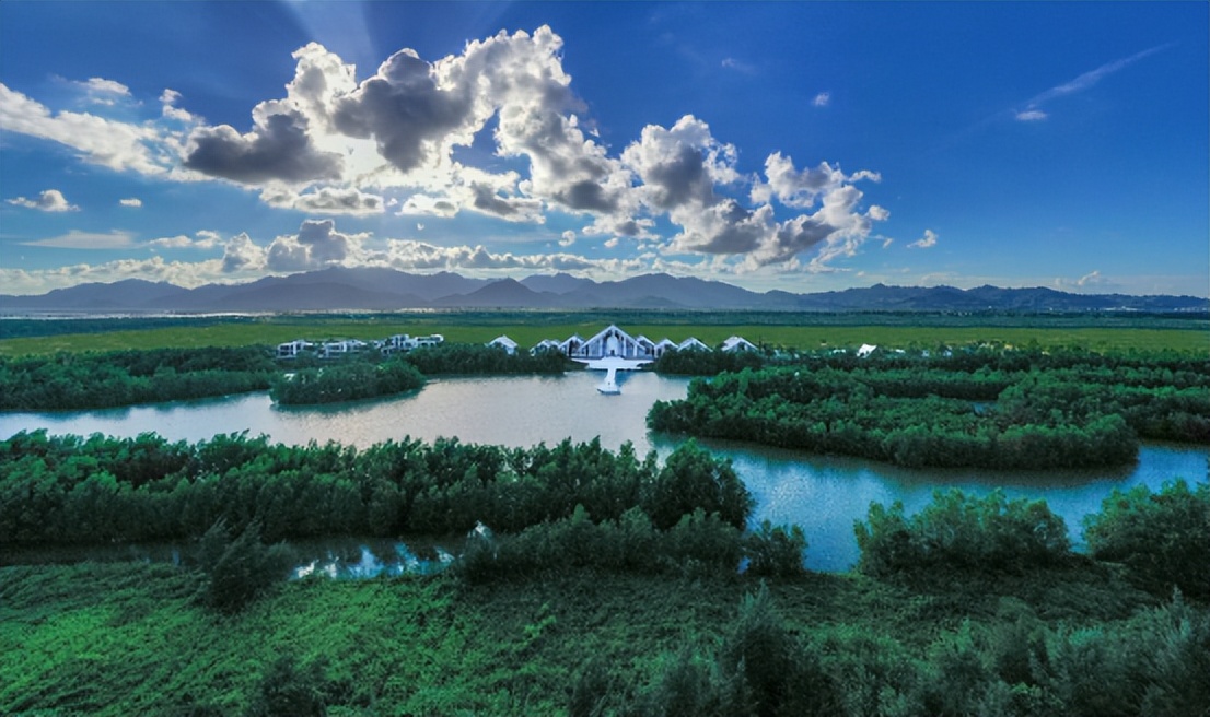 山水间的极致生活 | 世茂碧海银湖