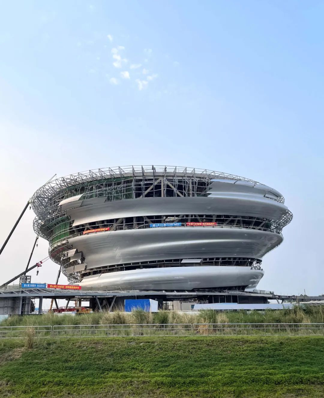 马岩松MAD海南科技馆建设中