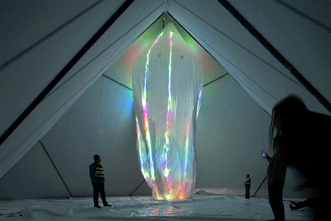 从「光之塔」到「云坐标」｜line+在杭州第三中心中轴线的城市媒介实验