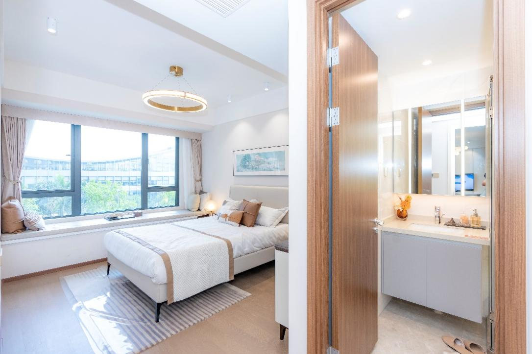 大湾区宜居中山CBD双水景大平层 看TA就购了!