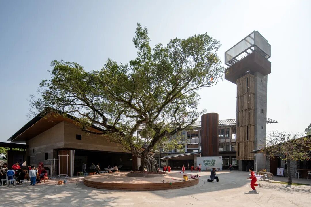 line+新作：从废弃小学到社区客厅，惠州徐田有机更新