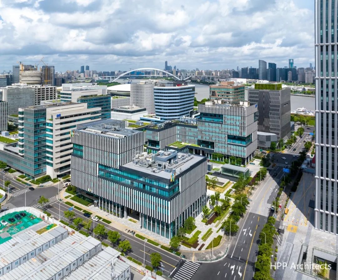 上海后世博开发“绿谷”投入使用：浦银中心办公楼+EVEN Hotel | HPP