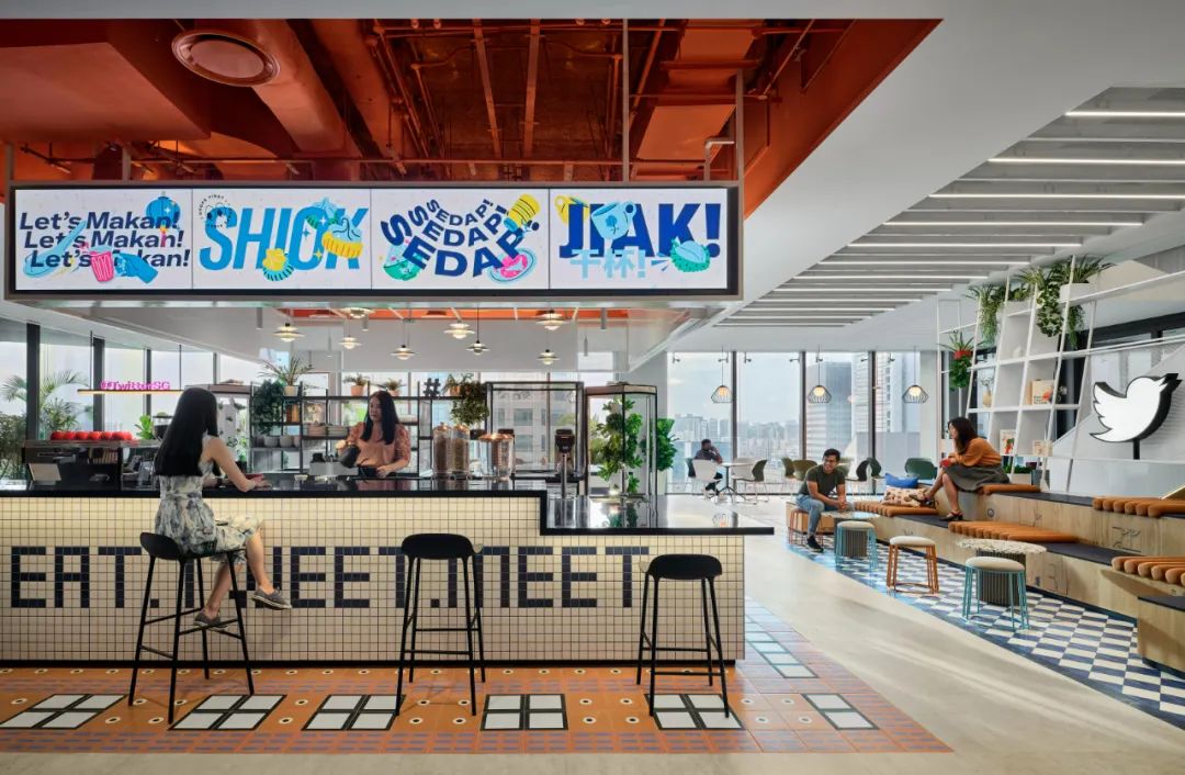 9月 | 多项目收获大奖及报道;厦门五缘湾湿地公园TOD项目解读;京东2号楼启用;两大万象系列商业开幕;海口江东天地开工...