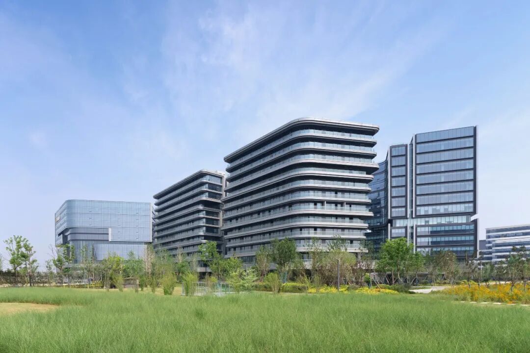 Aedas新作 | 武汉国家网安基地核心区新地标，高效集约的产业生态链