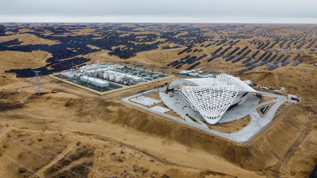 HKS新作首发 | 沙漠中的生命基地&mdash;&mdash;新疆中绿电米东综合服务中心