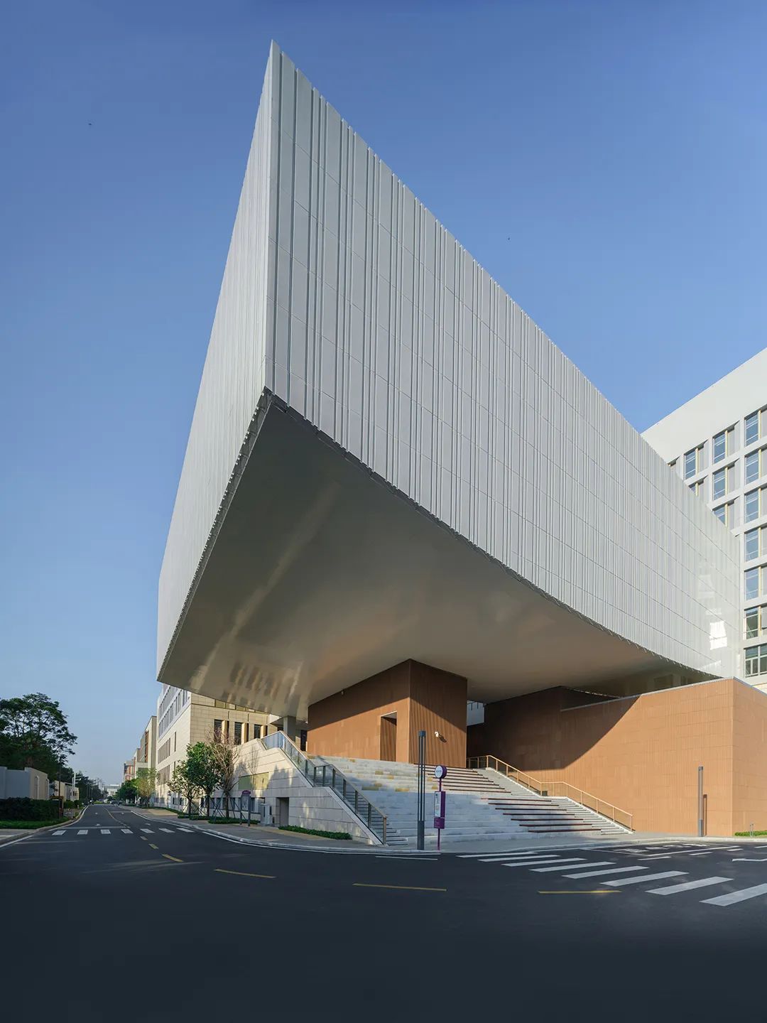 香港中文大学（深圳）二期丨山水林间，在地生长