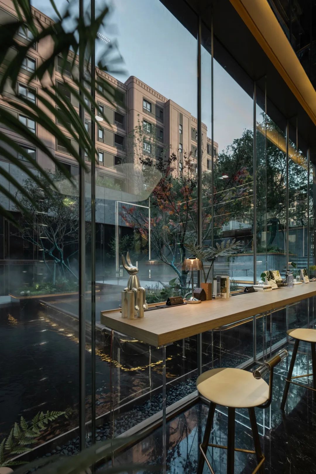 复古新知: 非一蹴而就的优雅美学 | 大连金地城·峯境【致逸精筑】