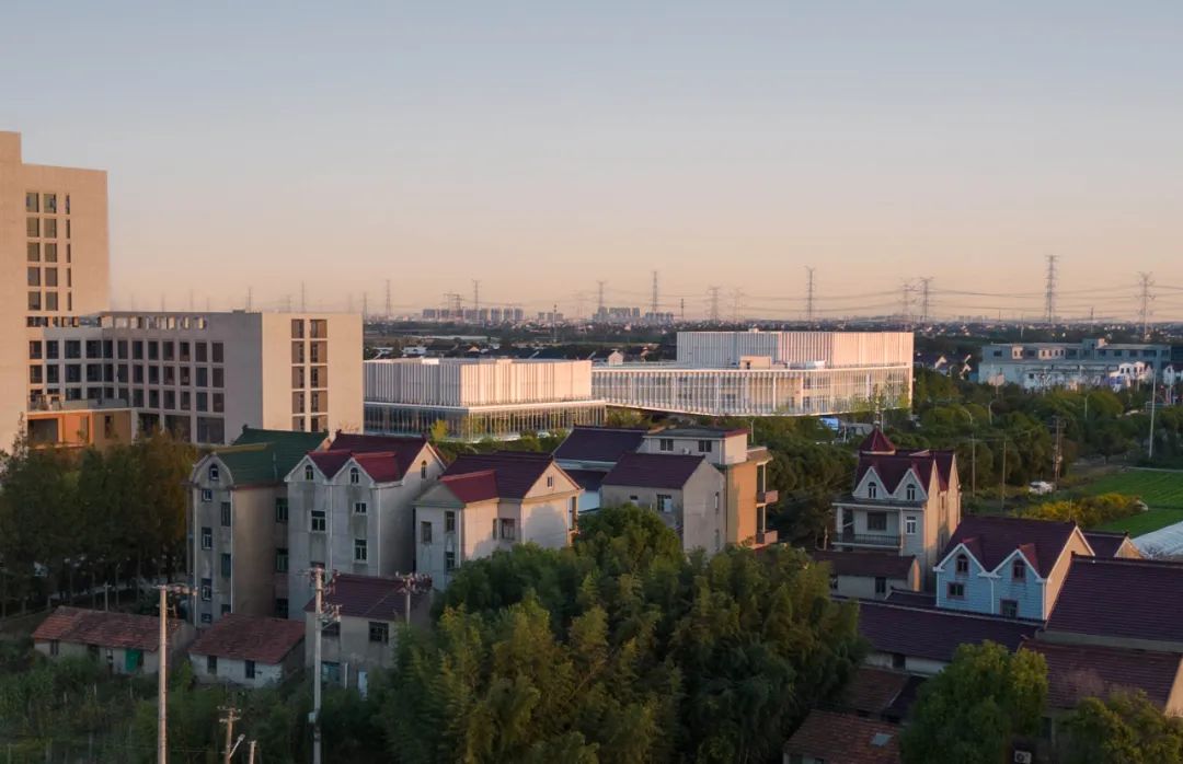 理想社区 | 从&ldquo;老人乌托邦&rdquo;到&ldquo;所有人的社区&rdquo;：上海新发展怡福荟康养小镇 | GN栖城设计