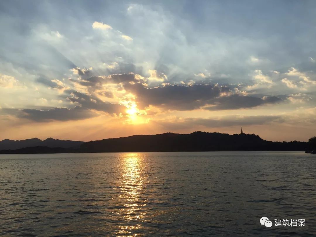 安藤忠雄，谷崎润一郎，西湖十景