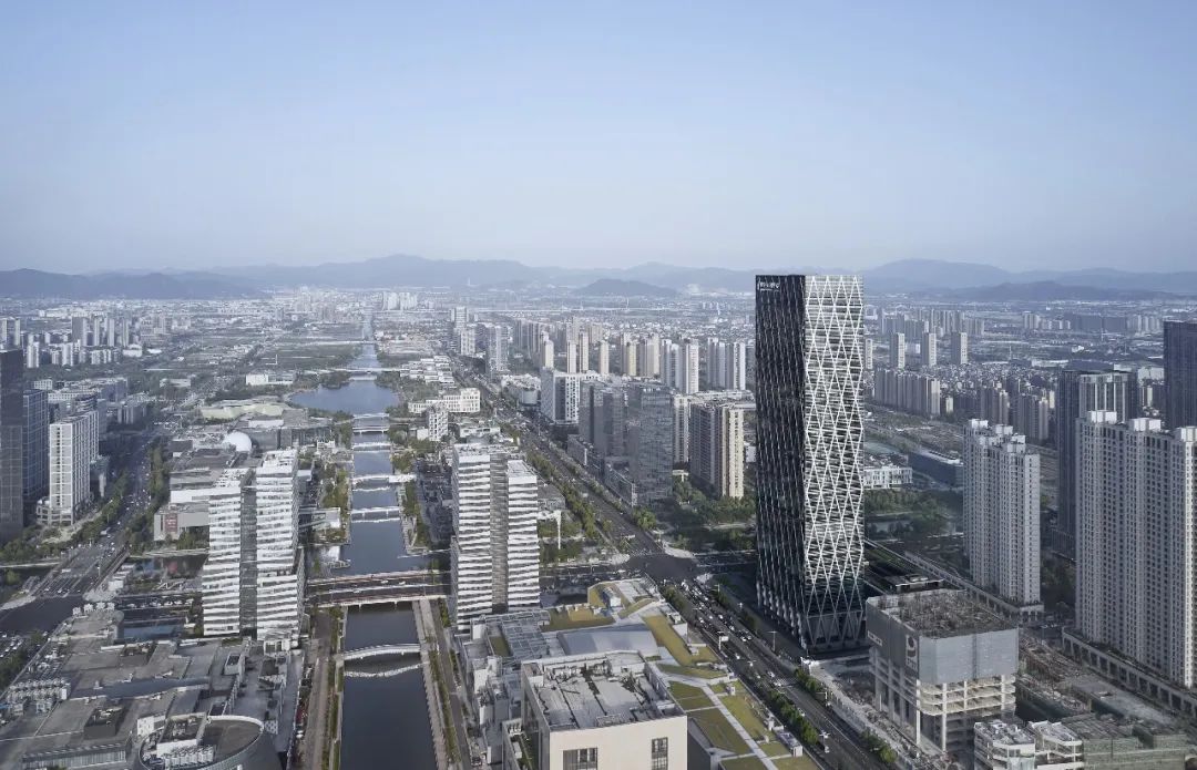 港口城市的活力中心——宁波国华金融中心