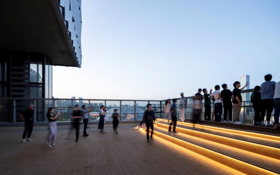 【建言丨对话陆钟骁】自下而上，因时而动，以产业焕活更新中的城市公共空间