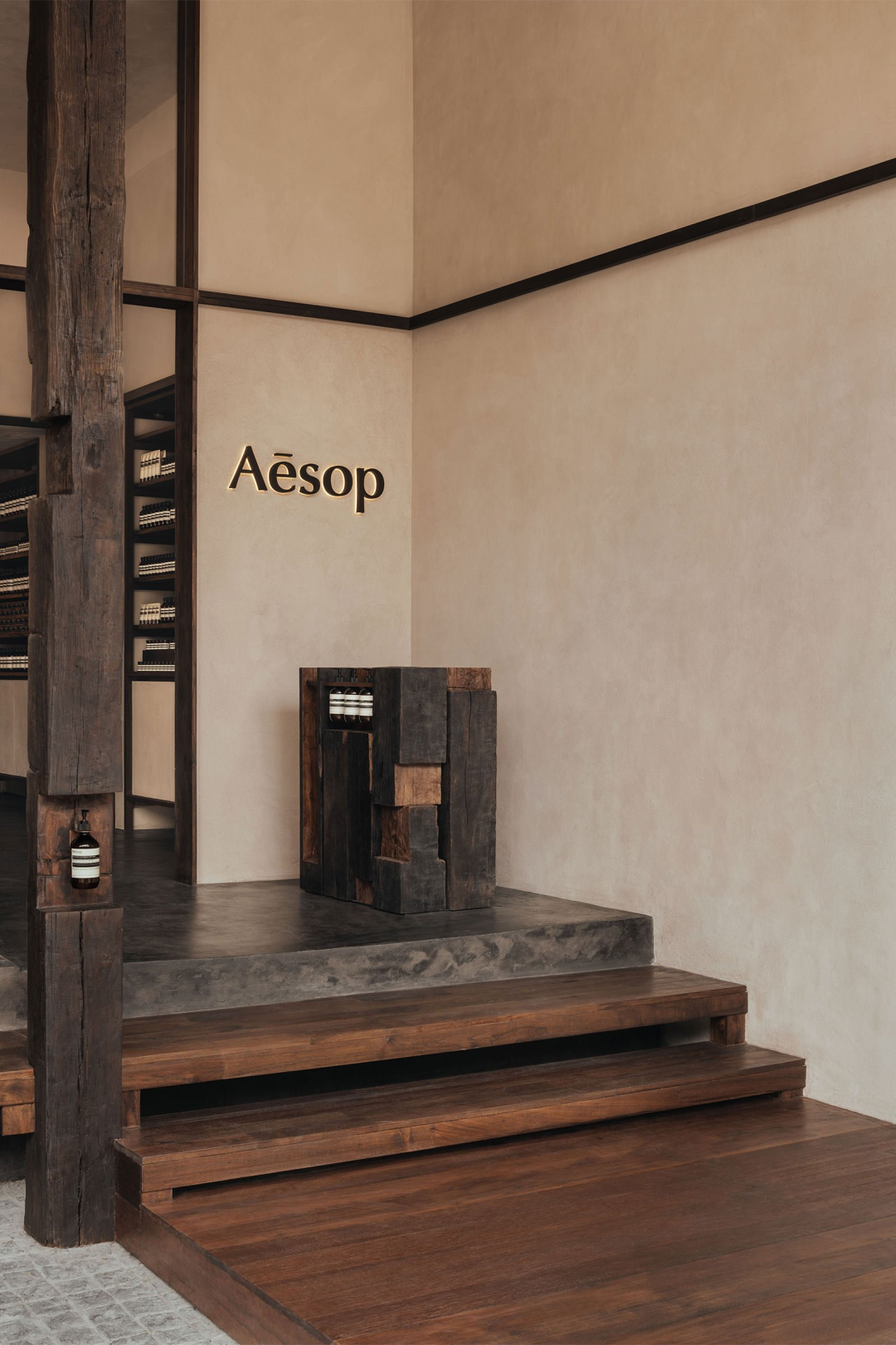 汲取在地文化灵魂，Aesop伊索的门店美学探索