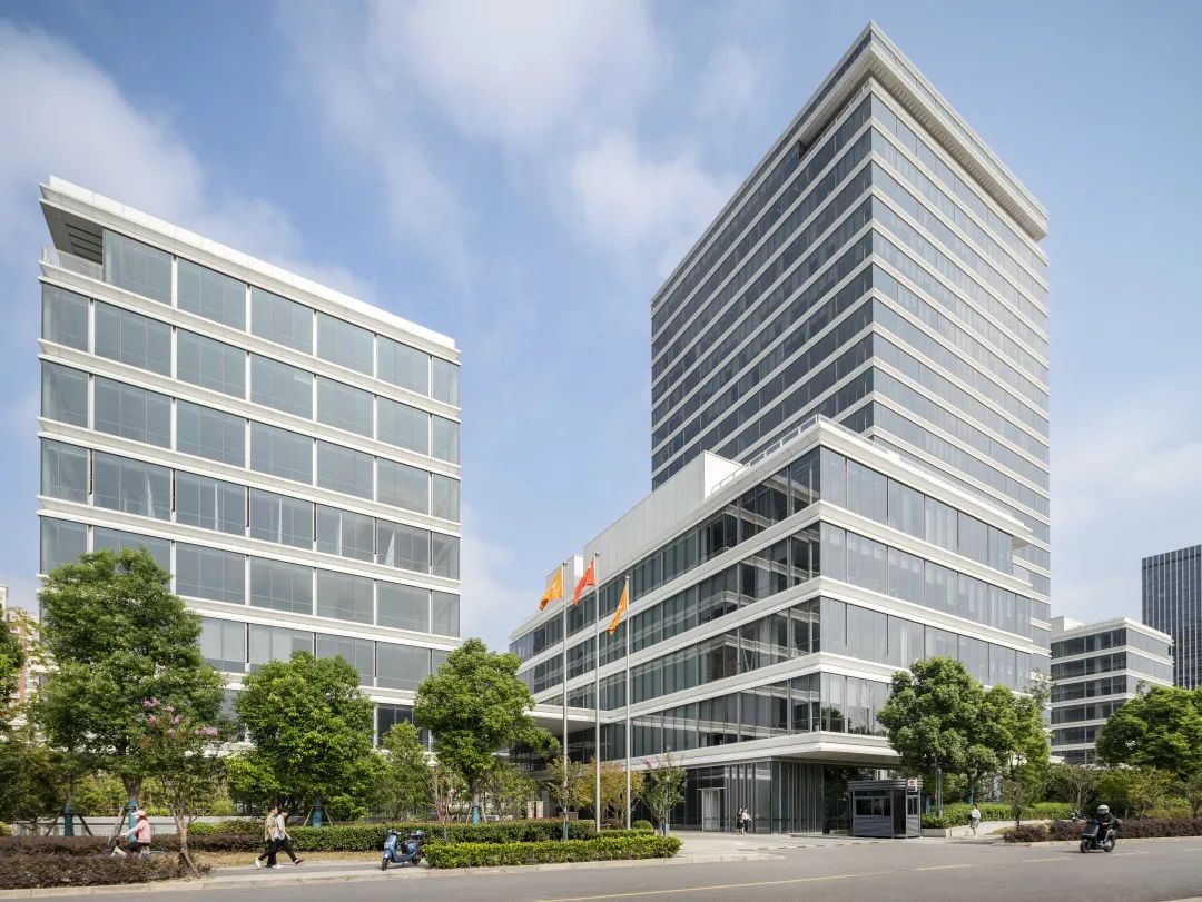 黄浦江畔的生态纽带&mdash;&mdash;山金保利金融广场