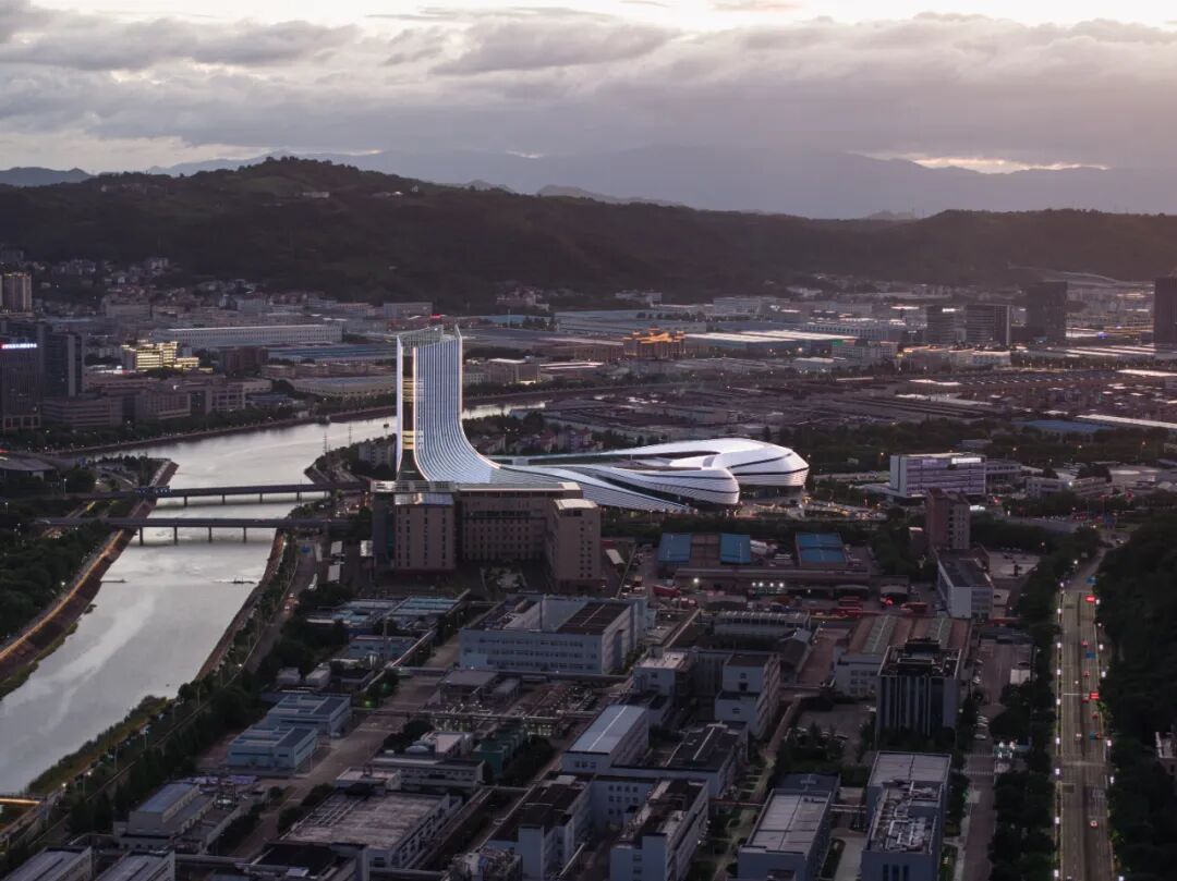 line+打造新昌小球中心:Sports Mall,从赛事容器到城事发生器