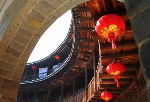 《大鱼海棠》，承启楼，祖堂